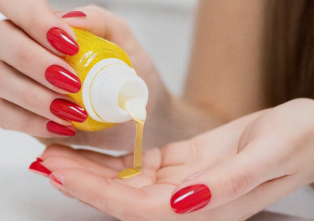 Como aliviar dor de pancada na unha da mão de forma eficaz